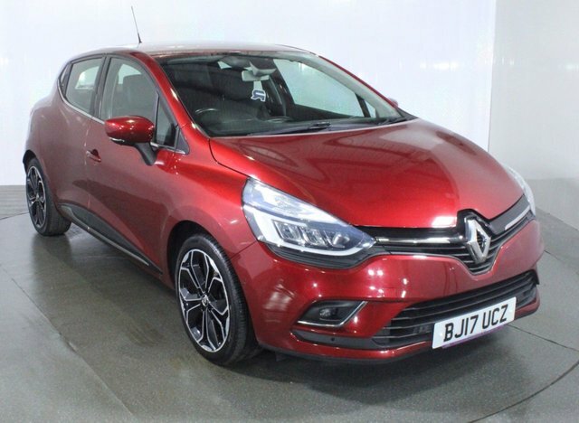 Compare Renault Clio Signature Nav Tce BJ17UCZ Red