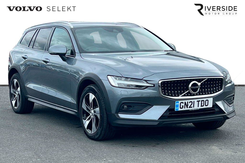 Compare Volvo V60 Cross Country Cross Country Pro, B5 Awd Climate Packtints GN21TDO Grey