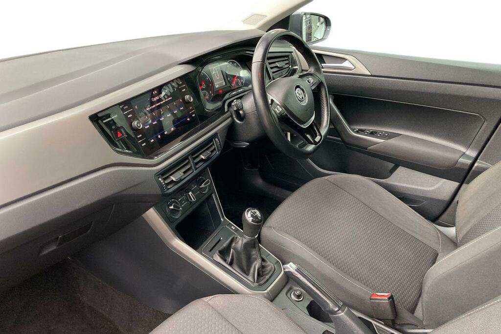 Compare Volkswagen Polo 1.0 Tsi Se Euro 6 Ss YG68LAC Grey