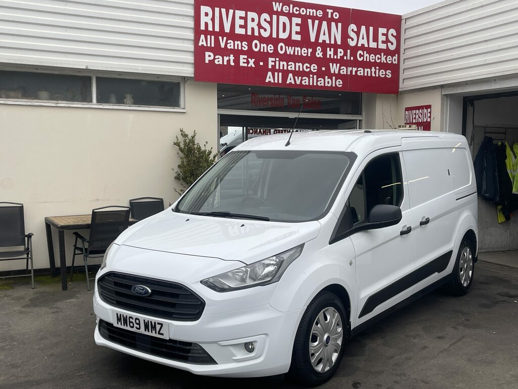 Compare Ford Transit Connect Connect 1.0 Transit Connect 210 Trend 98.6 Bhp 201 MW69WMZ White