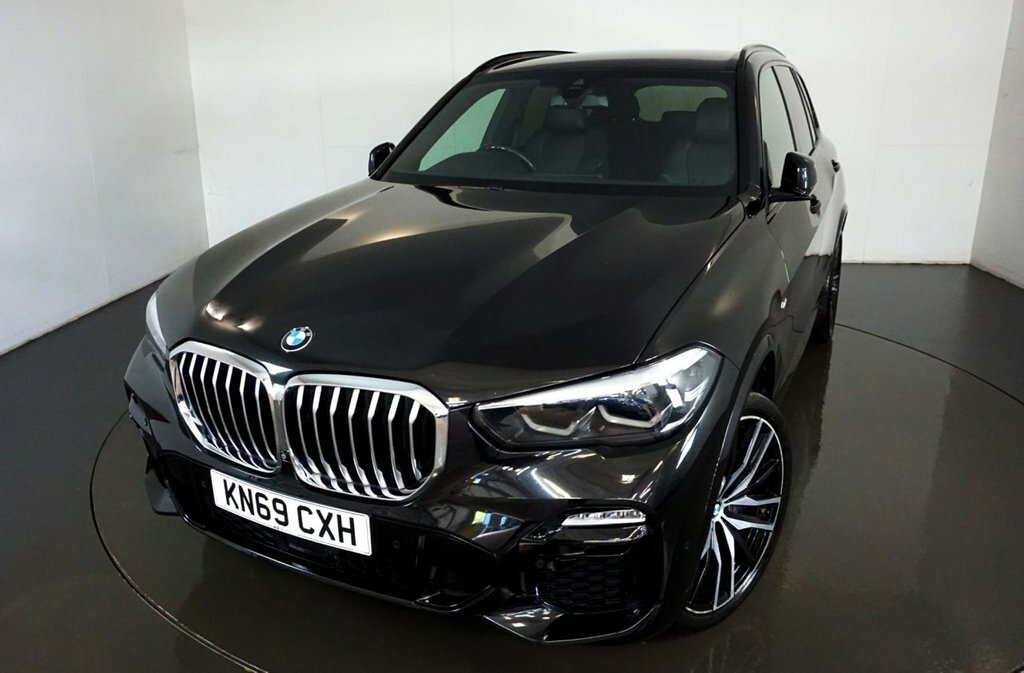 Compare BMW X5 3.0 Xdrive30d M Sport Owner From KN69CXH Black