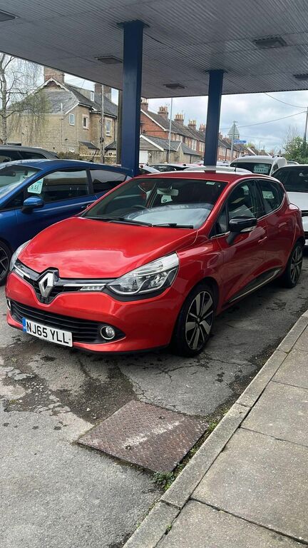 Compare Renault Clio Hatchback NJ65YLL Red