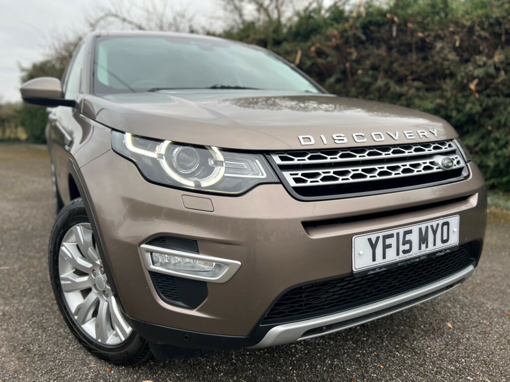 Compare Land Rover Discovery Sport Sport 2.2 Sd4 YF15MYO Brown