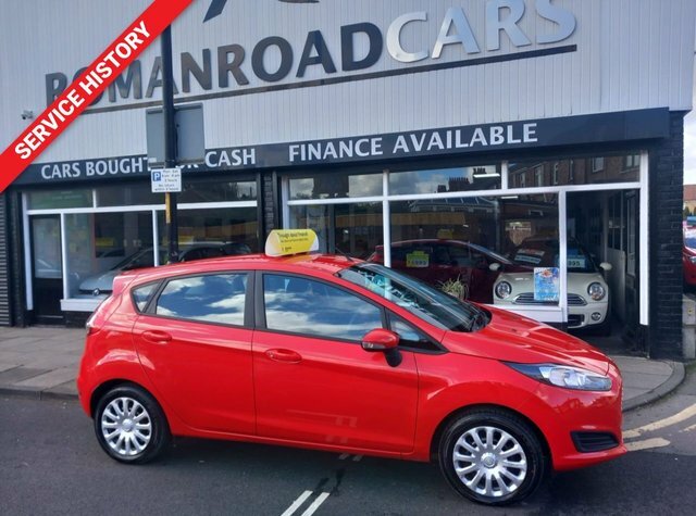 Compare Ford Fiesta 1.2 Style 59 SV13HFG Red