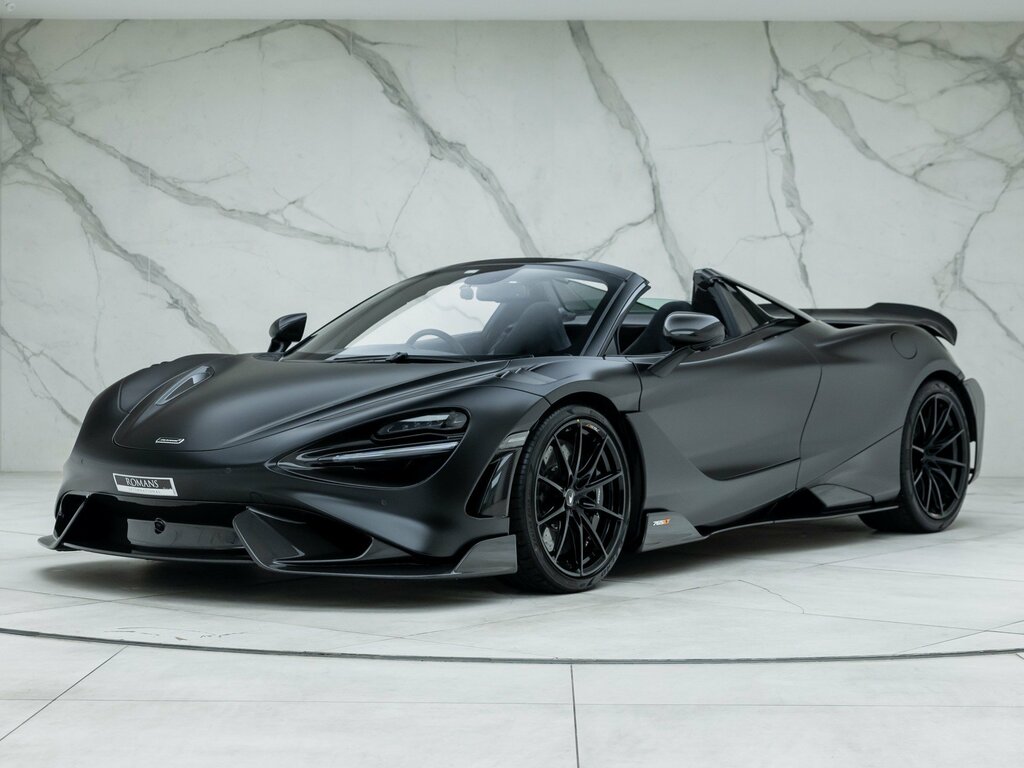 Compare McLaren 765LT Spider  