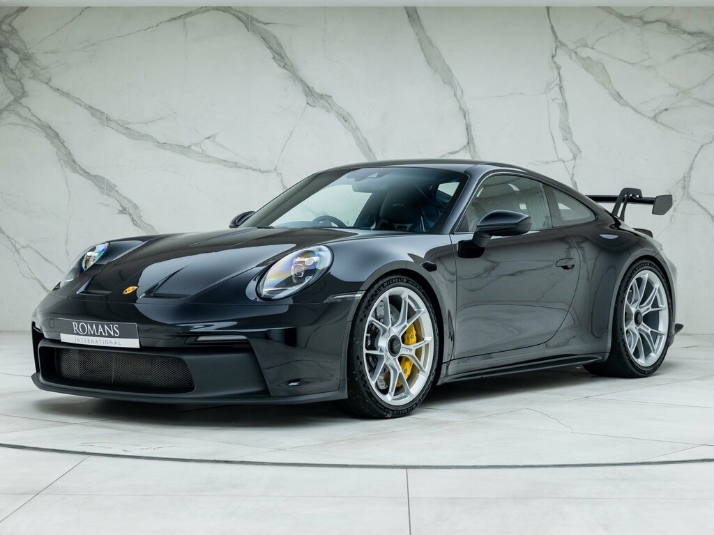 Compare Porsche 911 Gt3 992  