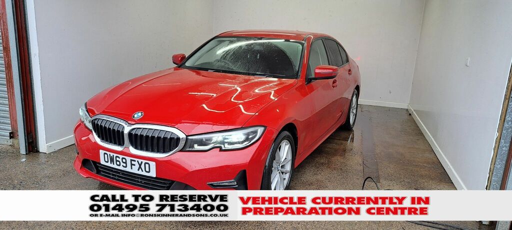 Compare BMW 3 Series 2.0 318D Se 148 Bhp OW69FXO Red