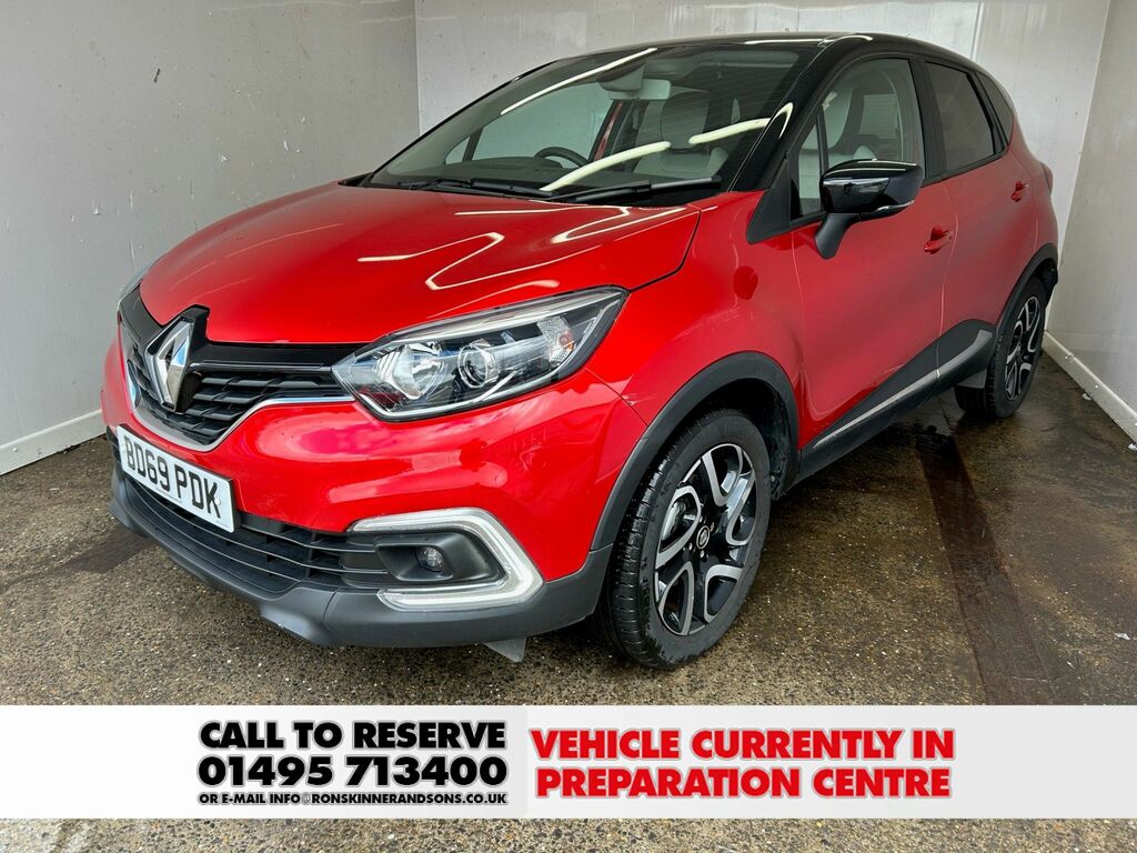 Compare Renault Captur 1.3 Iconic Tce 129 Bhp BD69PDK Red