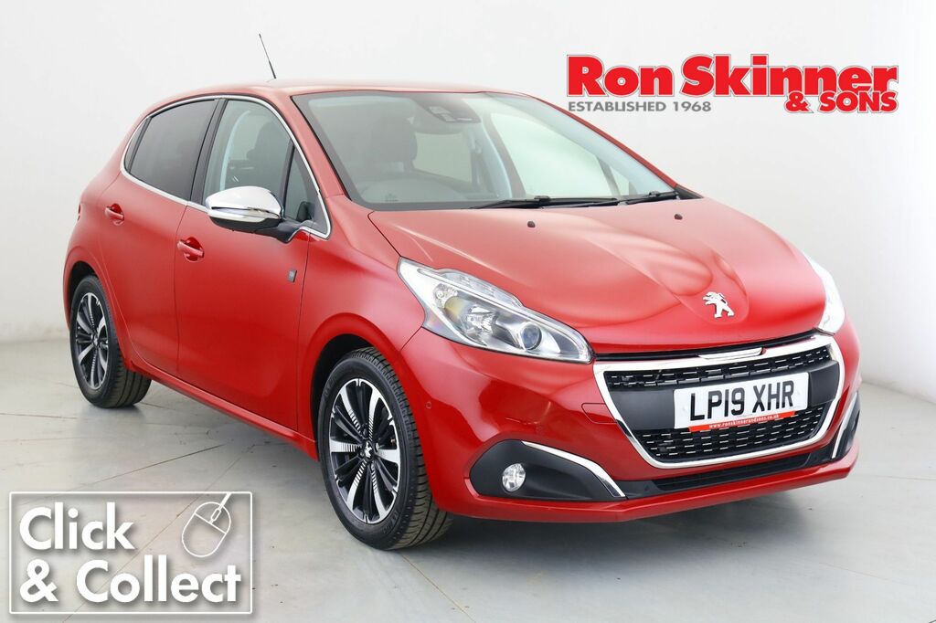 Compare Peugeot 208 1.2 Ss Tech Edition 82 Bhp LP19XHR Red