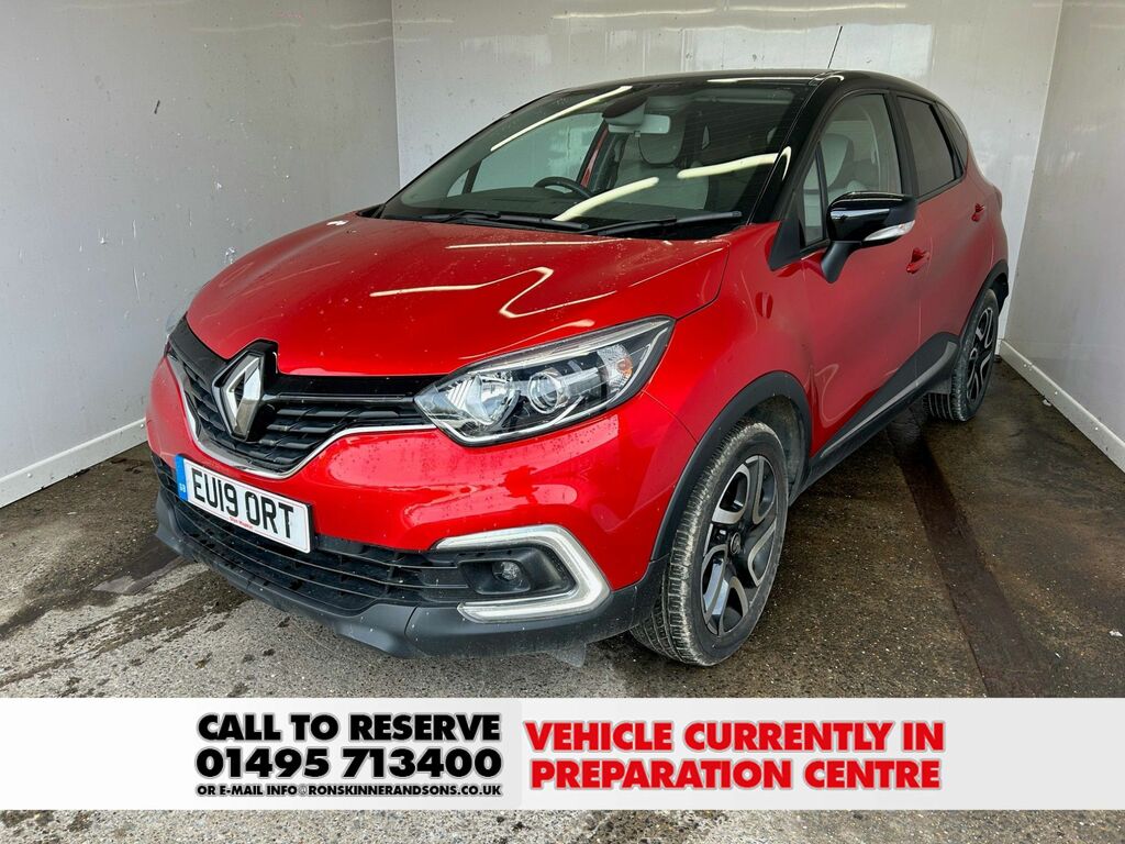 Compare Renault Captur 0.9 Iconic Tce 89 Bhp EU19ORT Red