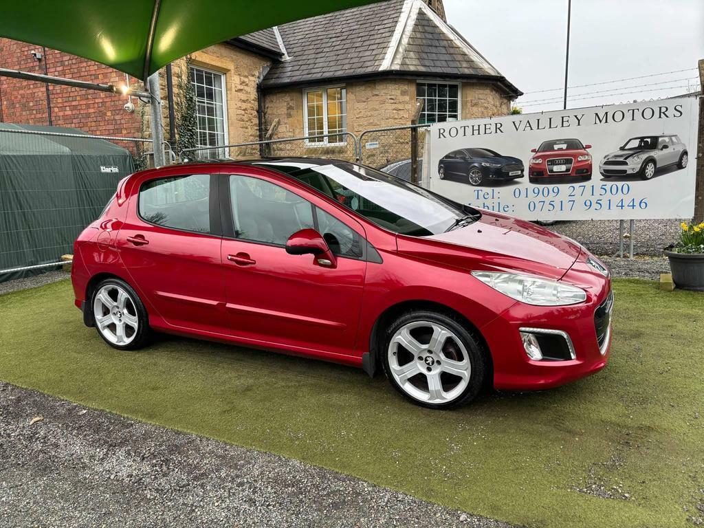 Compare Peugeot 308 1.6 E-hdi Allure Euro 5 Ss SY61PPX Red