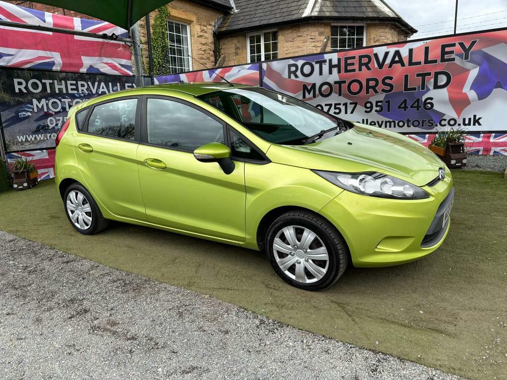 Compare Ford Fiesta 1.25 Style MA59JSZ Green