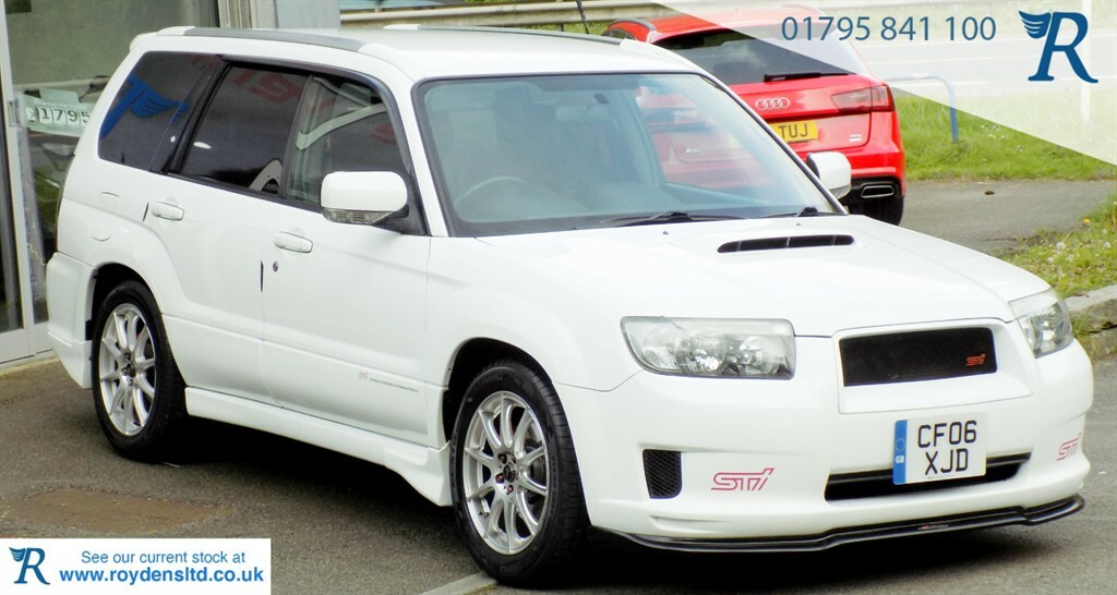 Compare Subaru Forester Cross Sports S Edition CF06XJD White