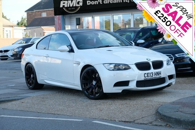 Compare BMW M3 4.0 M3 Limited Edition 500 415 Bhp Dct CE13HNH White