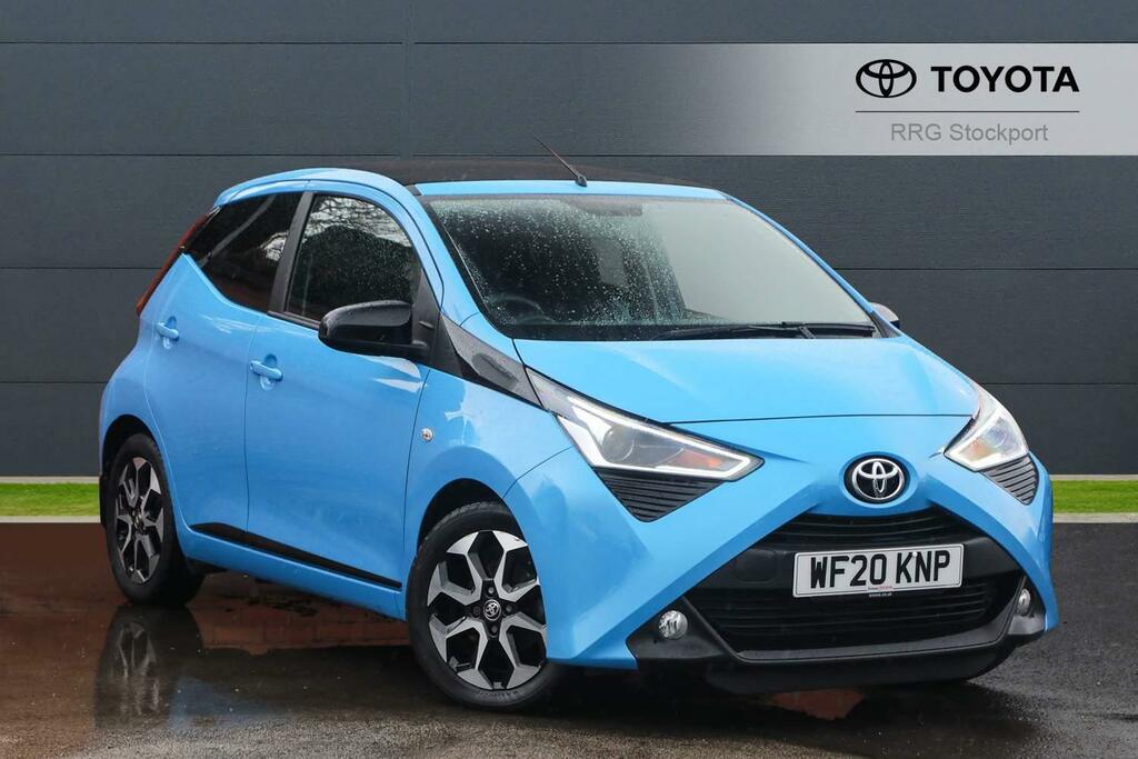 Compare Toyota Aygo Aygo X-trend Vvt-i WF20KNP Blue