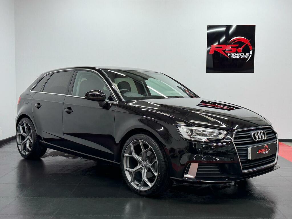 Audi A3 Hatchback 1.5 Black #1