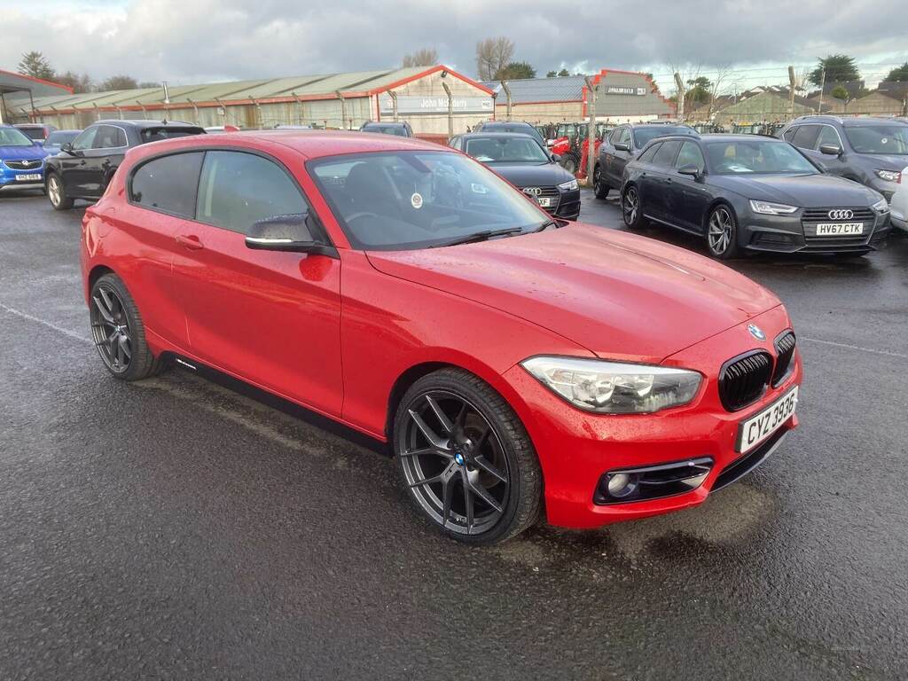 Compare BMW 1 Series 118D Sport KR18YBK Red