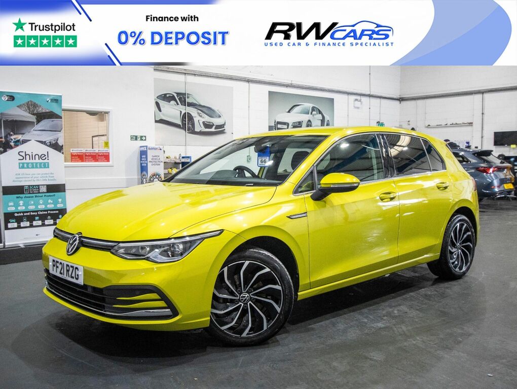 Compare Volkswagen Golf Style Tsi PF21RZG Yellow
