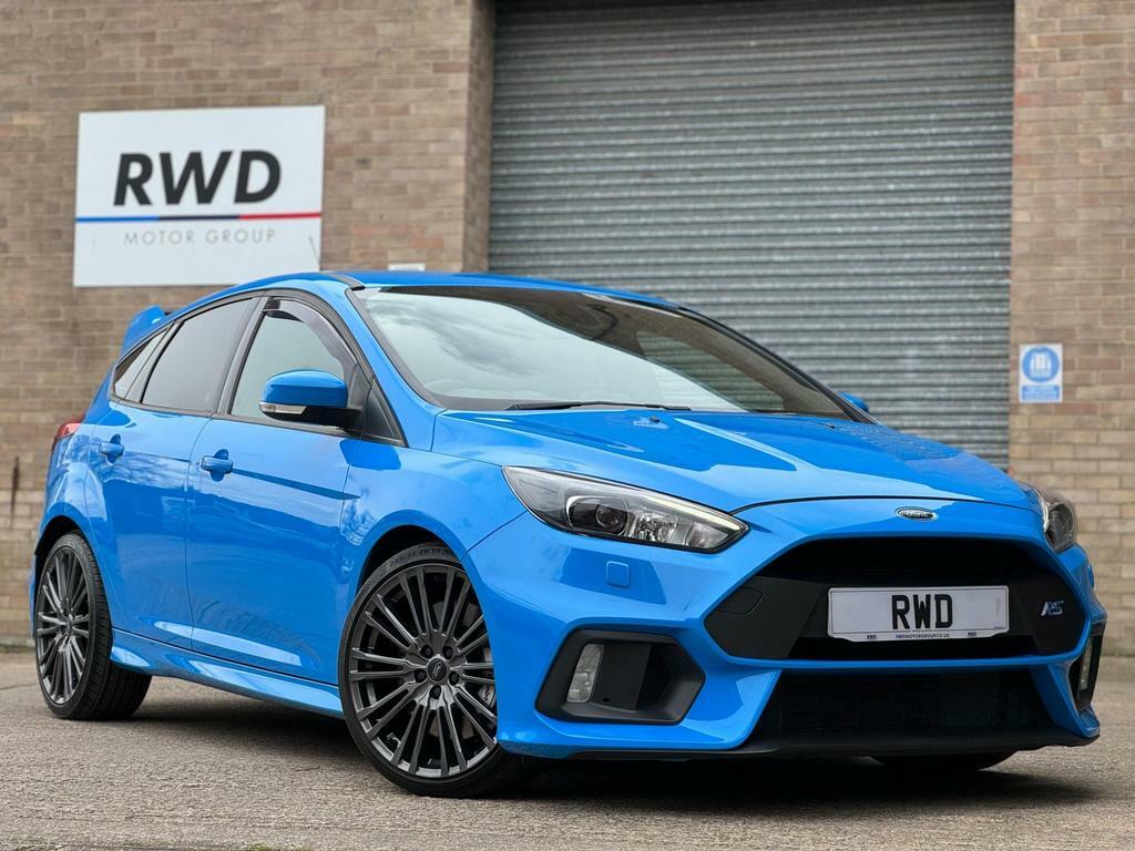 Compare Ford Focus 2.3T Ecoboost Rs Awd Euro 6 Ss  Blue