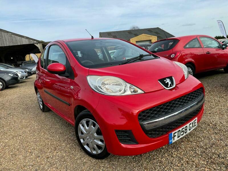 Compare Peugeot 107 107 Urban FD58GXE Red