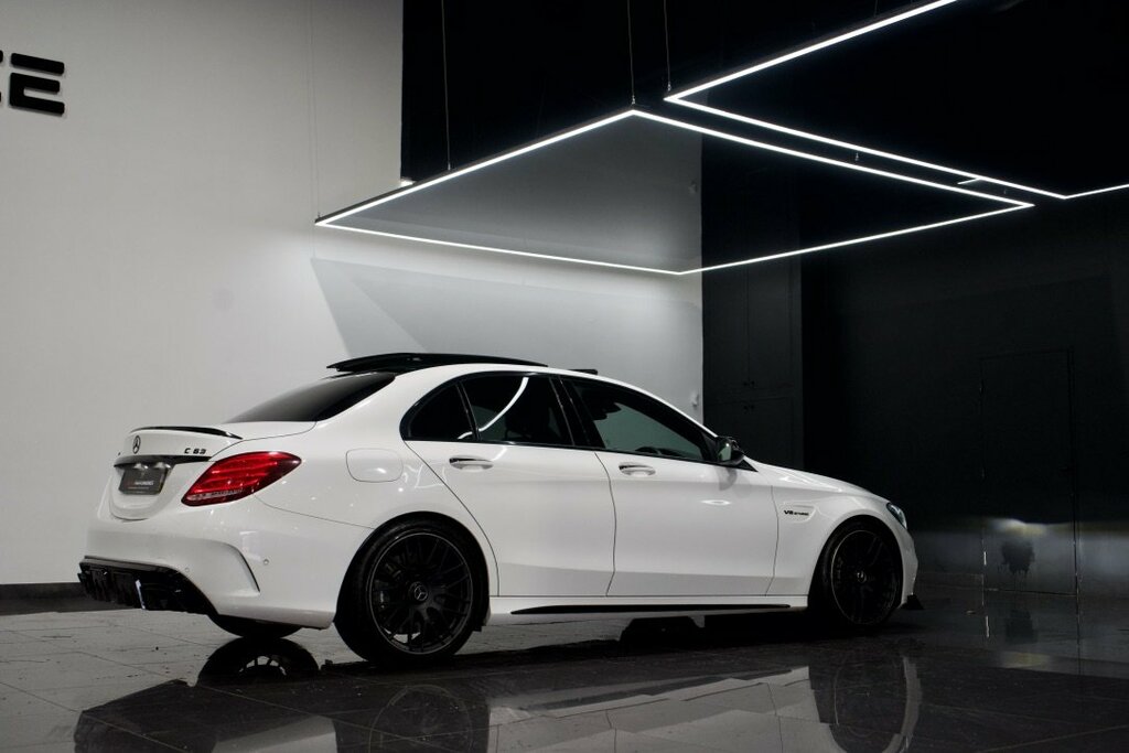 Compare Mercedes-Benz C Class Amg C 63 Premium WR65BJK White
