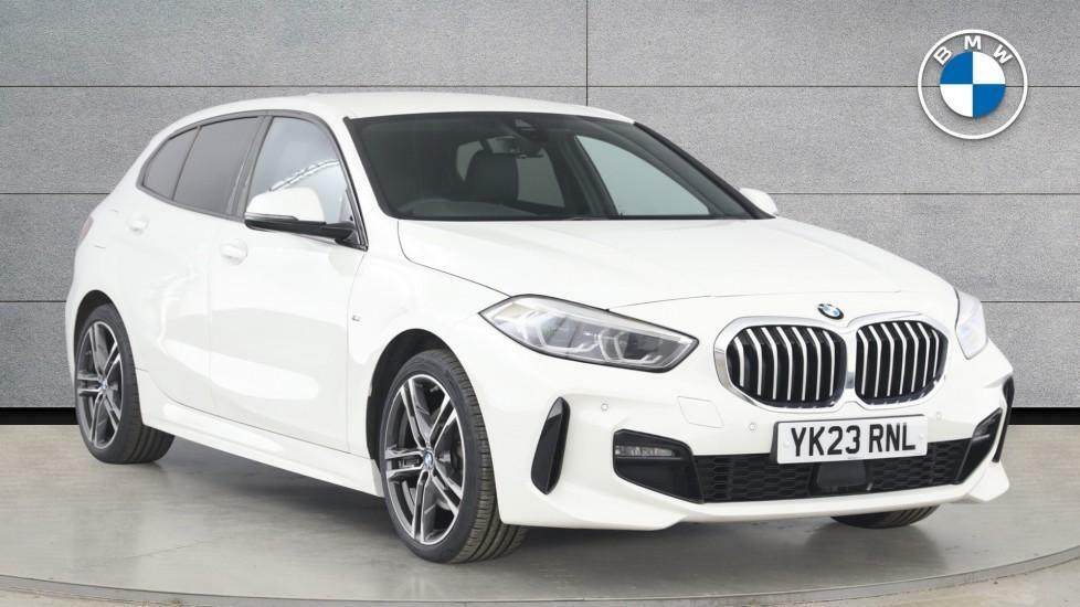 Compare BMW 1 Series 118I M Sport YK23RNL White