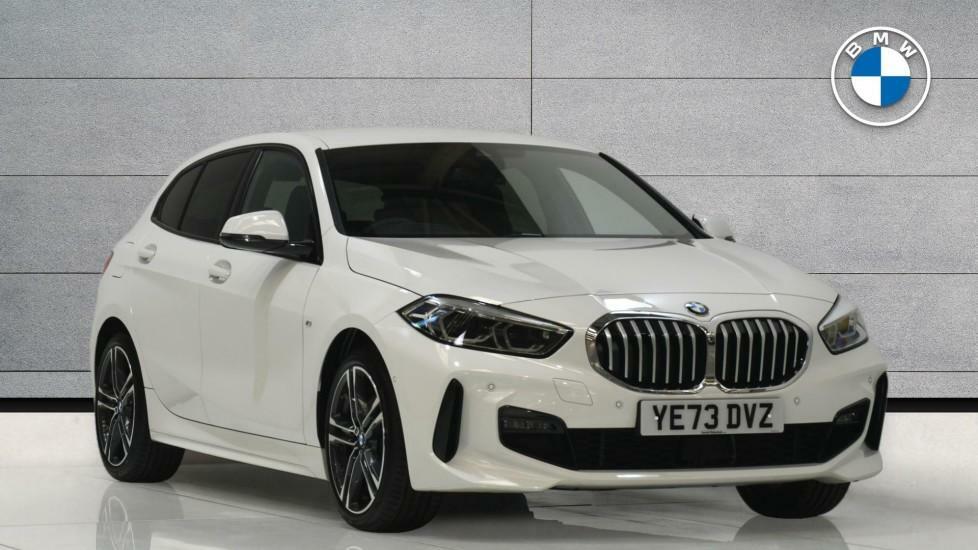 Compare BMW 1 Series 118I M Sport YE73DVZ White