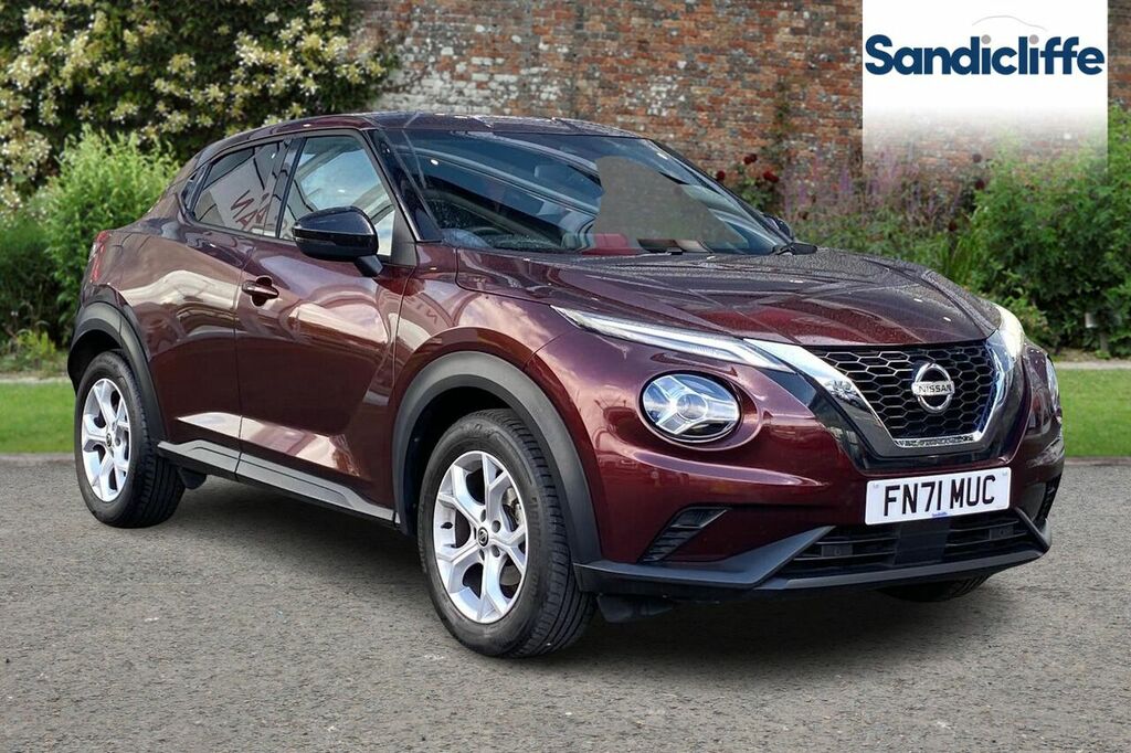 Compare Nissan Juke 1.0 Dig-t 114 N-connecta Dct FN71MUC 