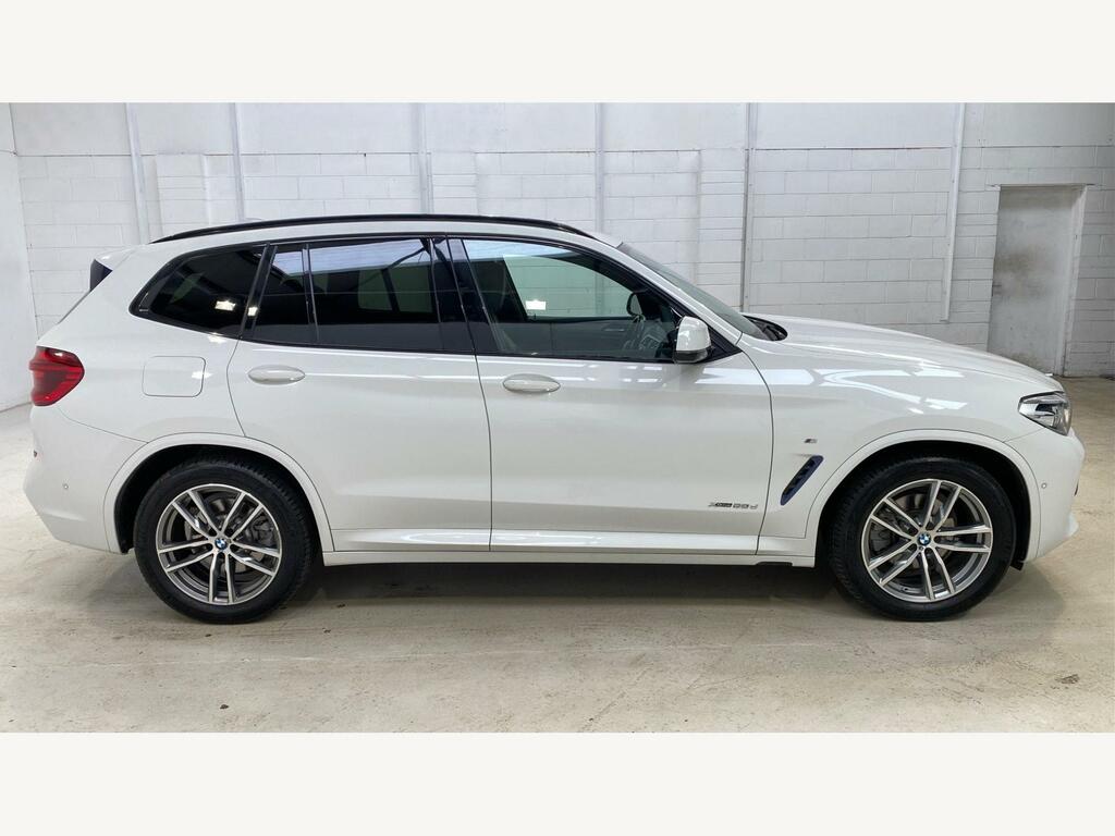 Compare BMW X3 Xdrive20d M Sport ST67LUY White