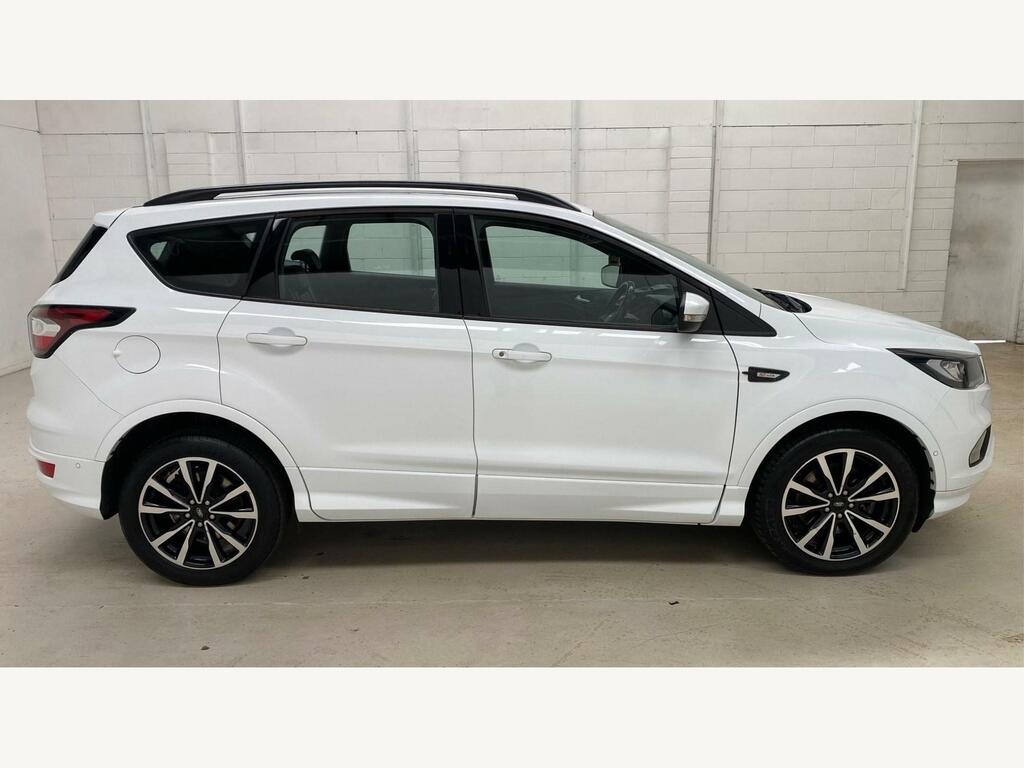 Compare Ford Kuga St-line Tdci SN68HZC White