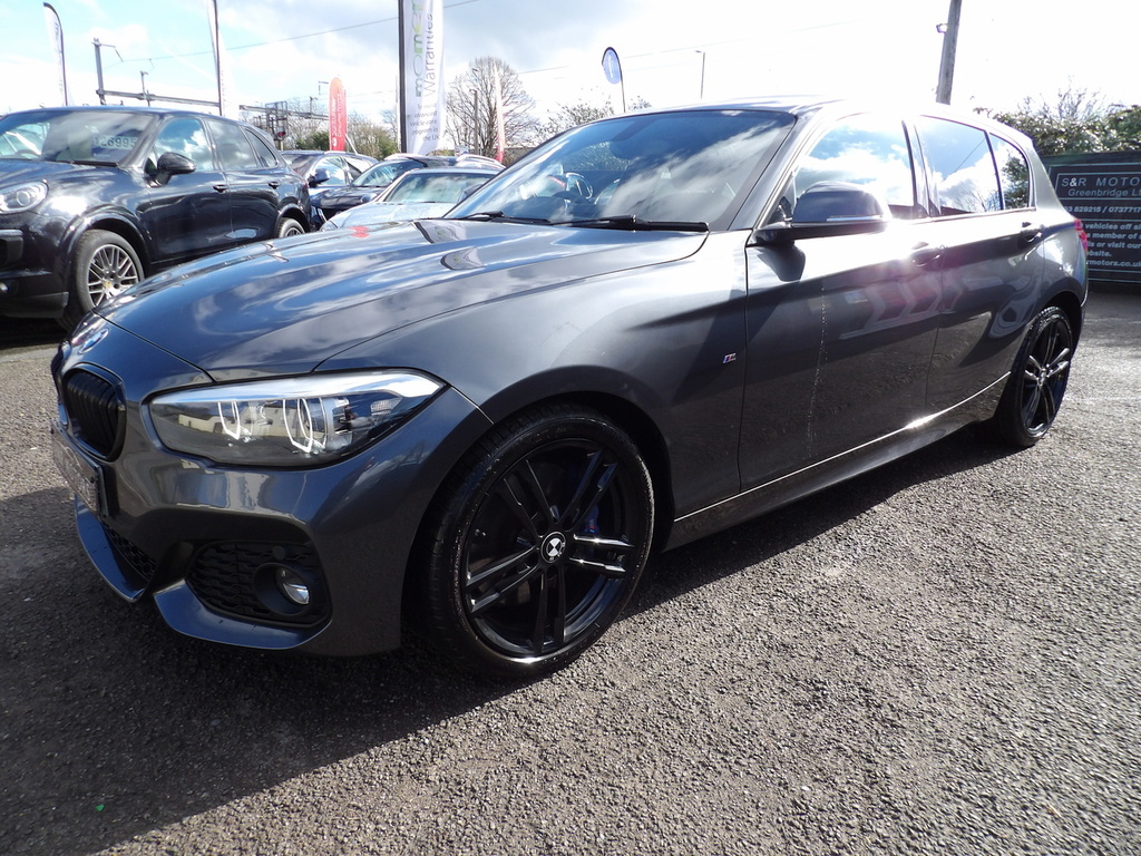 Compare BMW 1 Series 118D M Sport Shadow Edition YH67OEE Grey