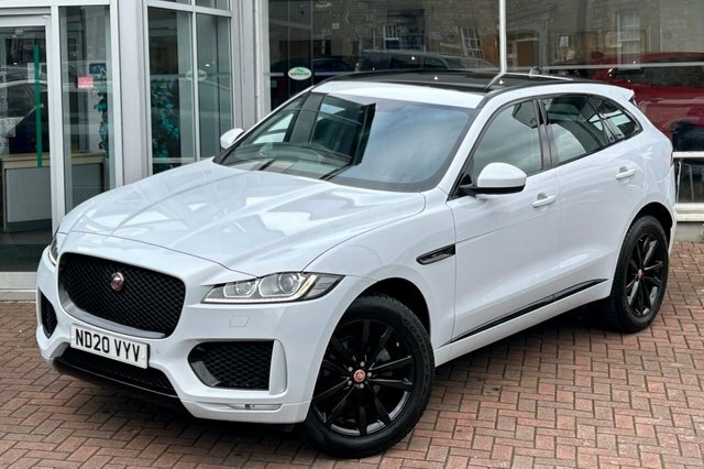 Compare Jaguar F-Pace 2.0 Chequered Flag Awd ND20VYV White