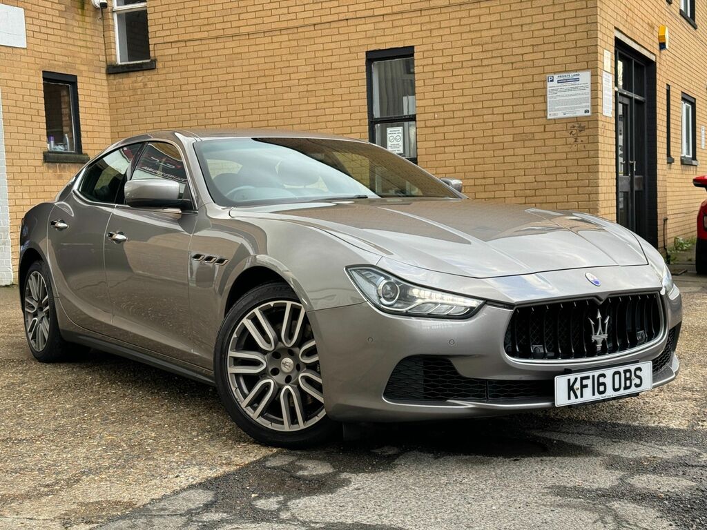 Compare Maserati Ghibli 3.0 Dv6 275 Bhp KF16OBS Grey
