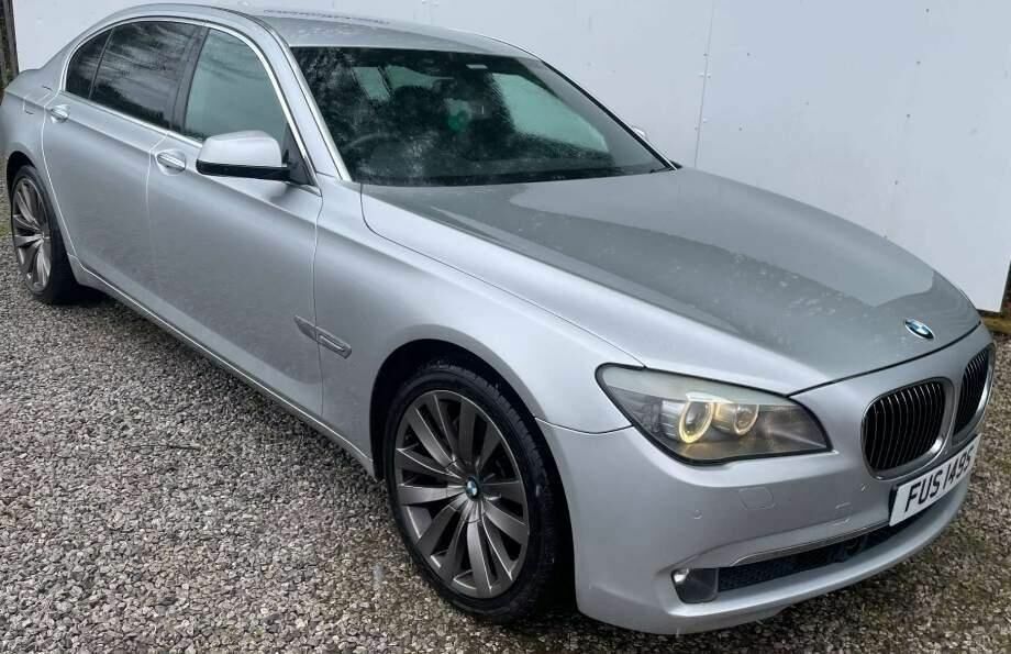 Compare BMW 7 Series Saloon YB10KZY Silver