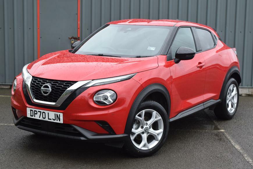 Compare Nissan Juke 1.0 Dig-t 114 N-connecta Dct DP70LJN Red