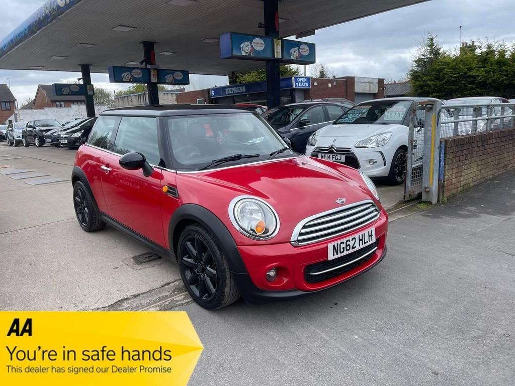 Compare Mini Hatch 1.6 Cooper D Euro 5 Ss NG62HLH Red