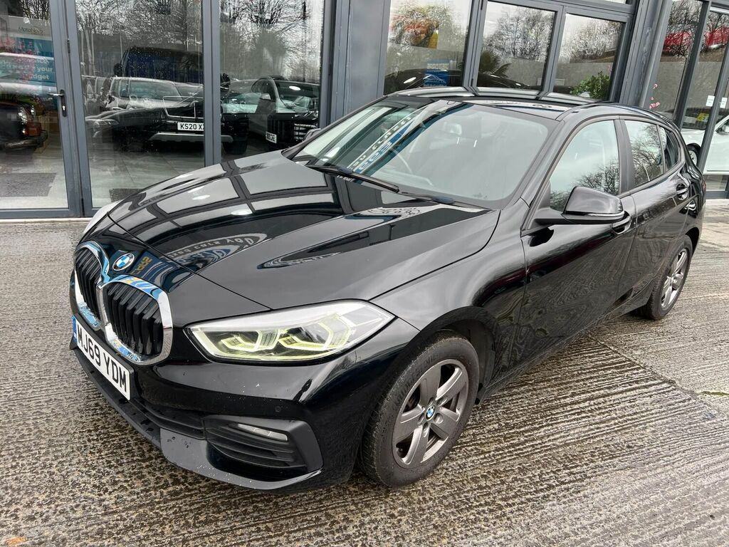 Compare BMW 1 Series Hatchback 1.5 118I Se Euro 6 Ss 201969 MJ69YDM Black