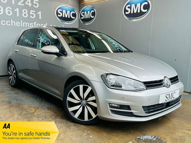 Compare Volkswagen Golf 1.6 Gt Edition Tdi Bluemotion Technology Dsg 10 LX17RXP Silver