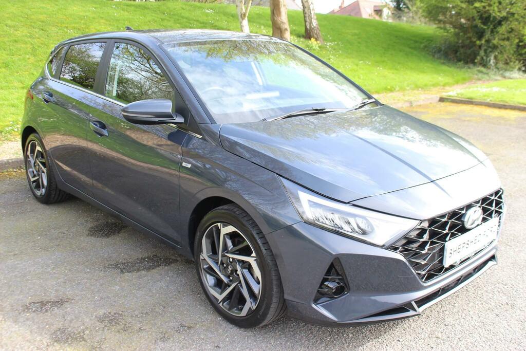 Compare Hyundai I20 1.0 T-gdi Mhev Premium Euro 6 Ss CP23PNO Grey