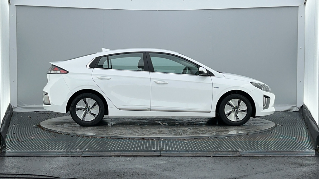Compare Hyundai Ioniq Premium Mhev EA21OGW White