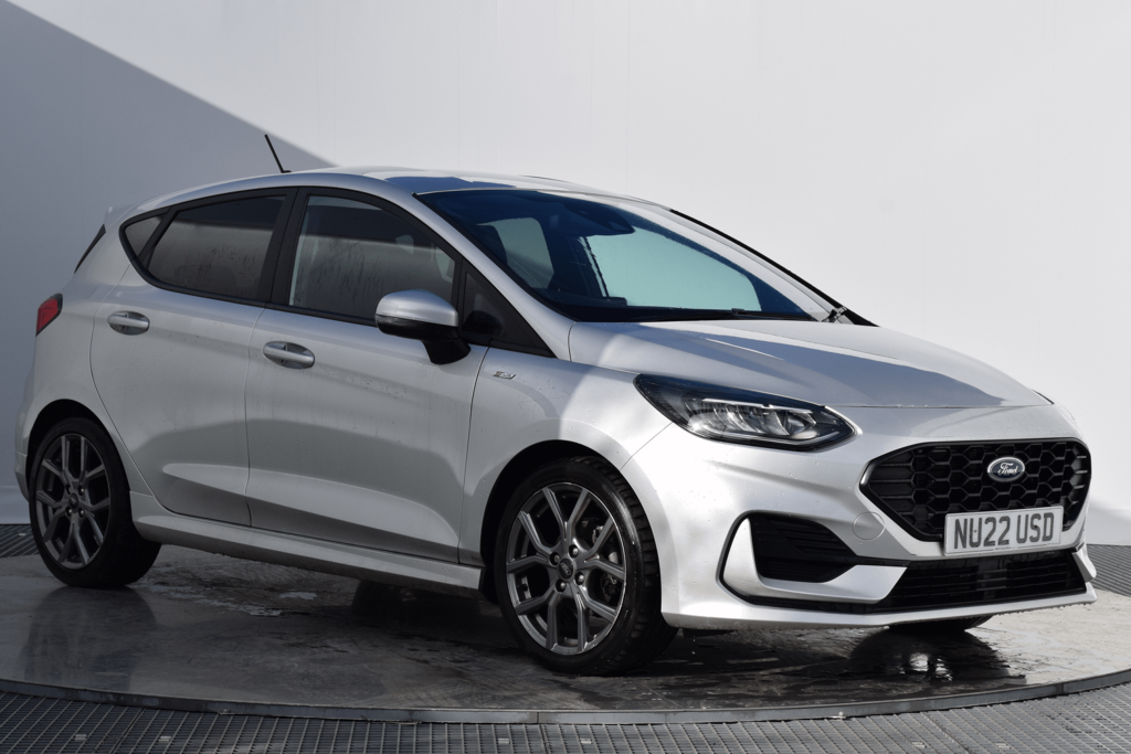 Compare Ford Fiesta 1.0T Ecoboost Mhev St-line Hatchback Hy NU22USD Silver