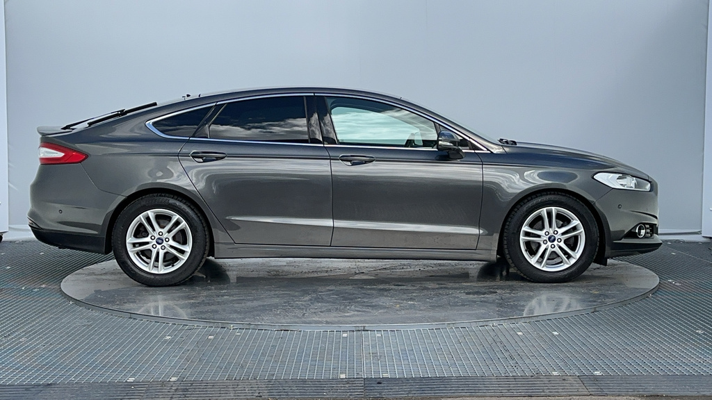Compare Ford Mondeo 1.5T Ecoboost Titanium Hatchback SP15GXR Grey