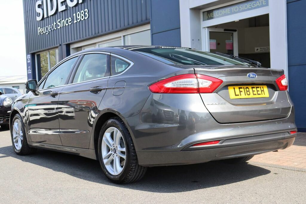 Compare Ford Mondeo Hatchback LF18EEH Grey
