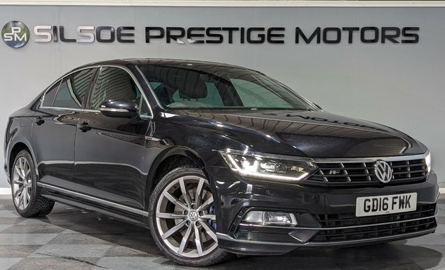 Compare Volkswagen Passat 2.0L R Line Tdi Bluemotion Tech 4Motion Dsg 237 GD16FWK Black