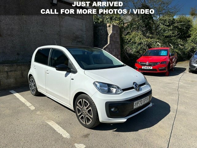Compare Volkswagen Up 1.0 R-line 60 Bhp YP70XFB White
