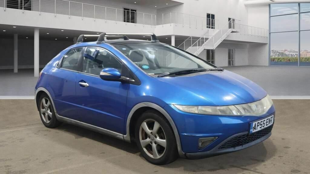 Compare Honda Civic Hatchback 1.8 I-vtec Es 200555 AP55ENT Blue