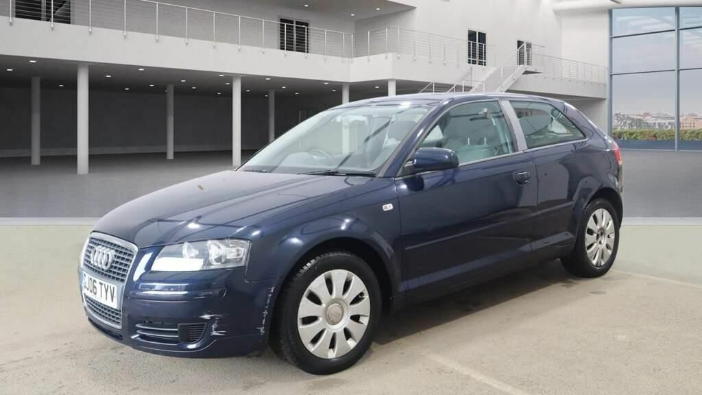 Compare Audi A3 Hatchback 1.6 Special Edition 200606 GJ06TYV Blue