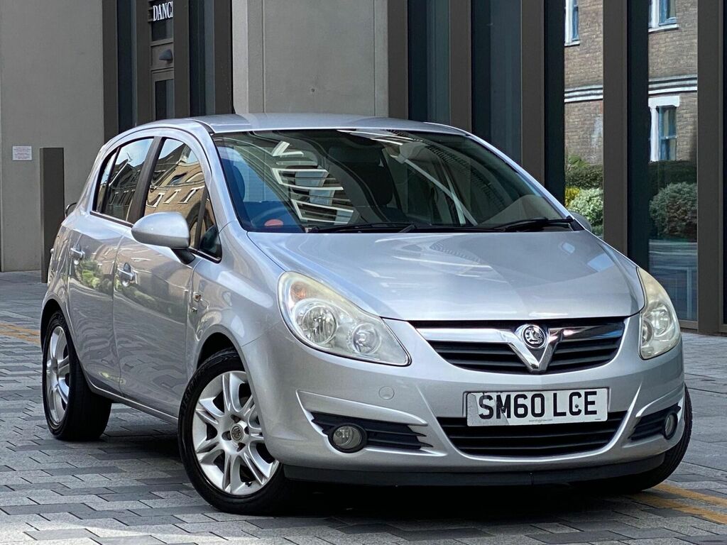 Compare Vauxhall Corsa Hatchback 1.4I SM60LCE Silver