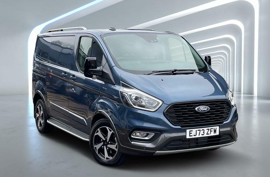 Compare Ford Transit Custom 2.0 Ecoblue 170Ps Low Roof Active Van EJ73ZFW Blue