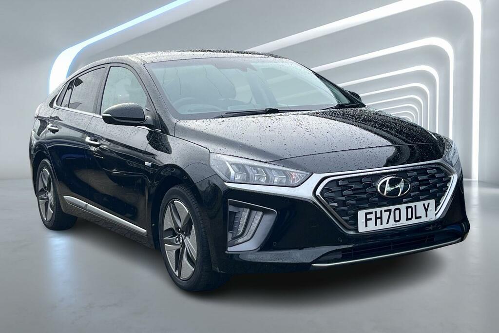 Compare Hyundai Ioniq 1.6 Gdi Hybrid Premium Se Dct FH70DLY Black